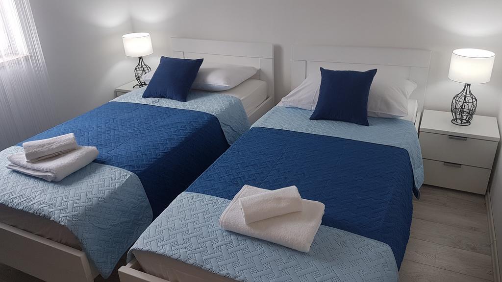 Apartment Azaleja Сали Екстериор снимка