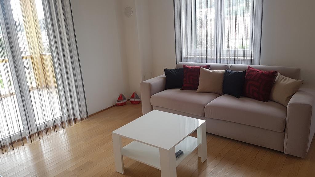 Apartment Azaleja Сали Екстериор снимка